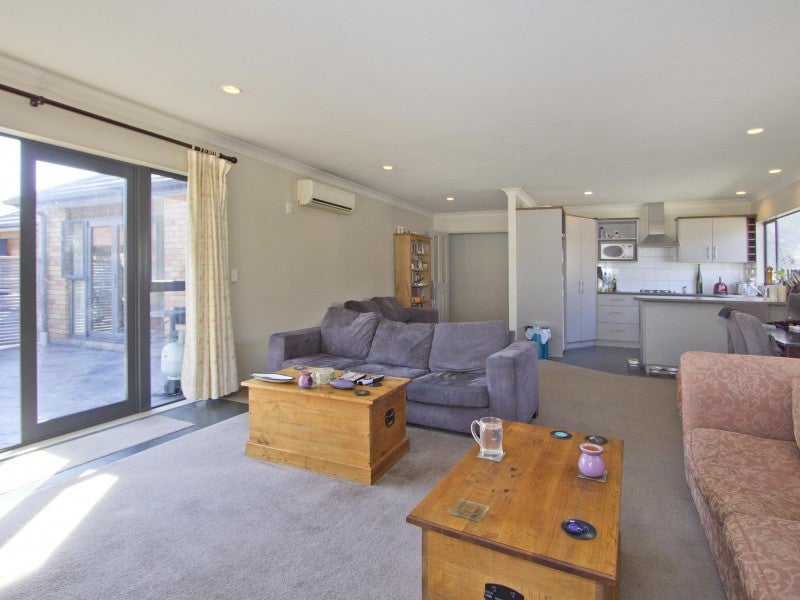 23 Moana Grove, Waiwhetu, Lower Hutt - Carousel 2