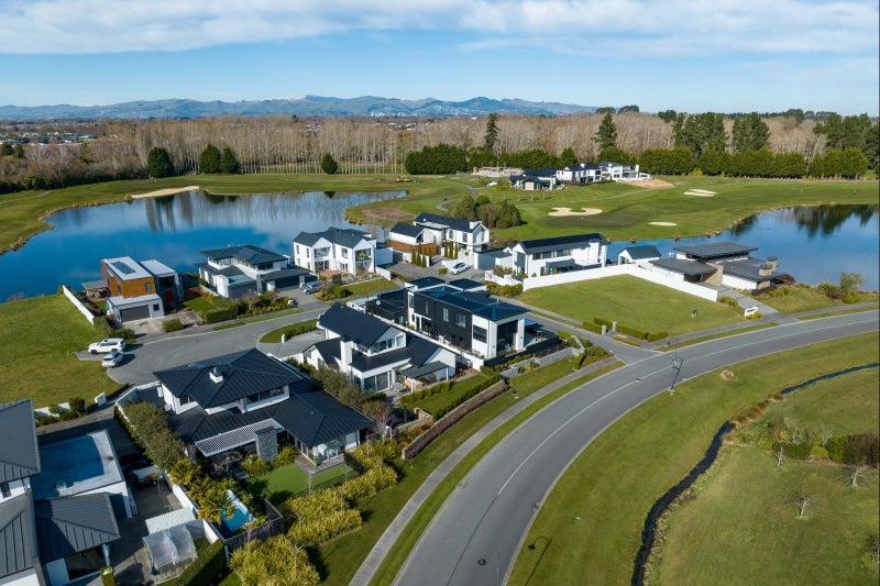 5 Waterview Court, Northwood, Christchurch - Carousel 31