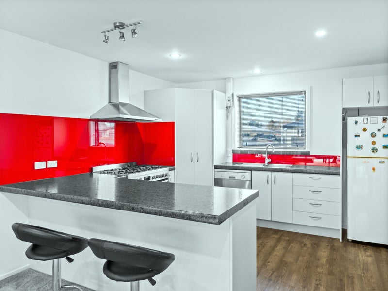 23 Russell Avenue, Allenton, Ashburton - Carousel 2