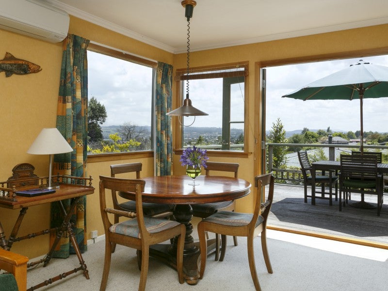 1/76 Rokino Road, Hilltop, Taupō - Carousel 2