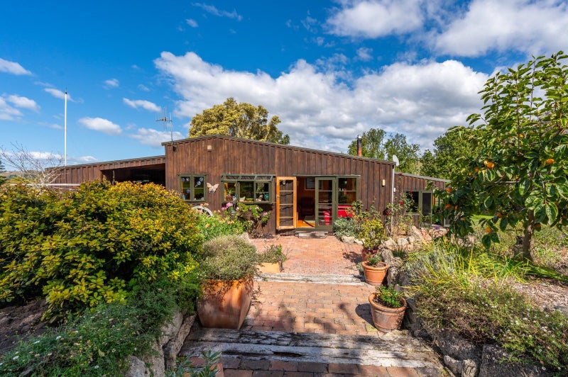 564 Seafield Road, Puketapu, Napier - Carousel 1