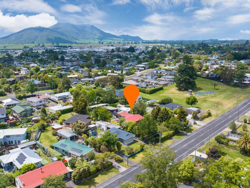 30 Tamatea Road, Taupo - Carousel 23
