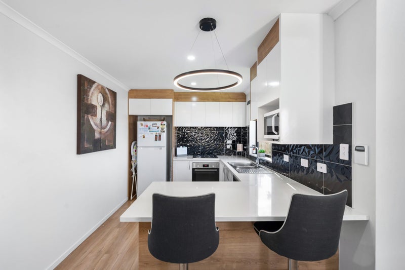 6A Christmas Road, Manurewa, Auckland - Carousel 2