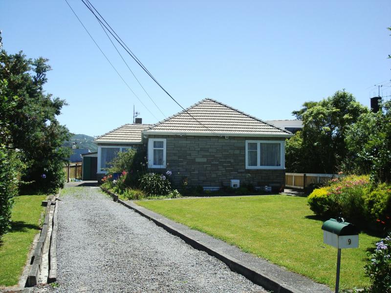 9 Nelson Crescent, Wainuiomata, Lower Hutt - Carousel 8