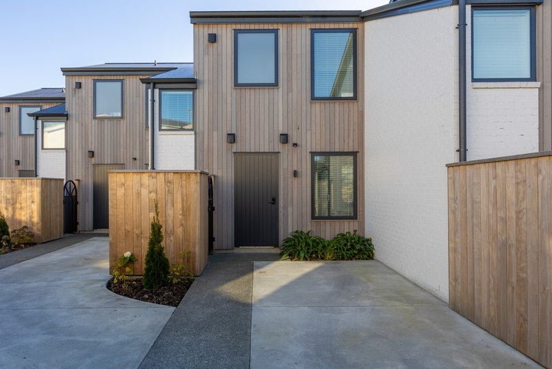 3/11 Lindores Street, Addington, Christchurch - Carousel 1