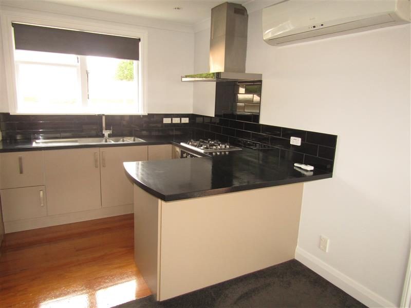 118B Newlands Road, Newlands, Wellington - Carousel 2