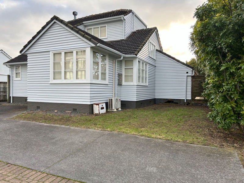35 Anzac Street, Takapuna, Auckland - Carousel 1