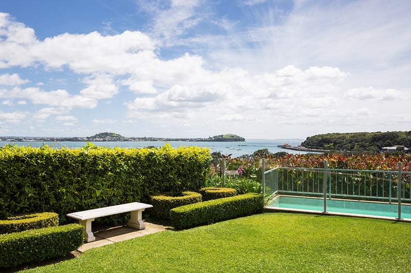 26 Karori Crescent, Orakei, Auckland - Carousel 2