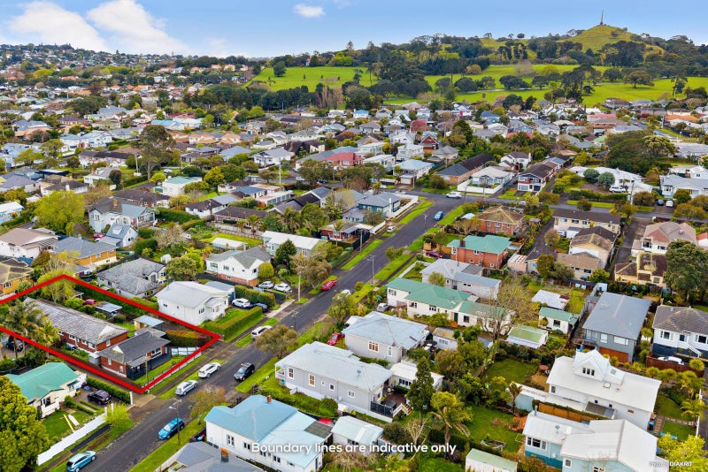 1/74 Cameron Street, Onehunga, Auckland - Carousel 2