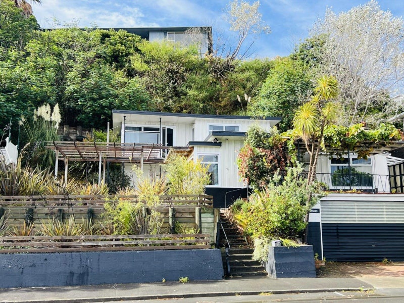 51 Anzac Parade, Durie Hill, Whanganui - Carousel 1