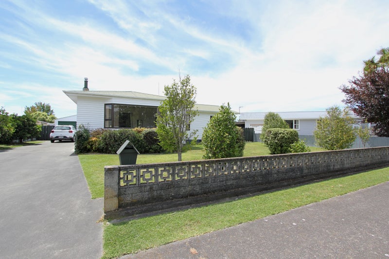 5 Laws Place, Pirimai, Napier - Carousel 21