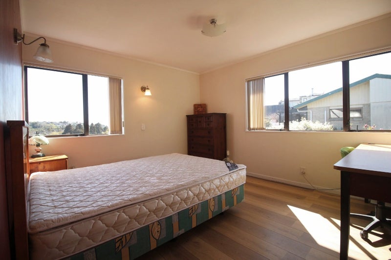 1/11 Malloy Place, Eastern Beach, Auckland - Carousel 15