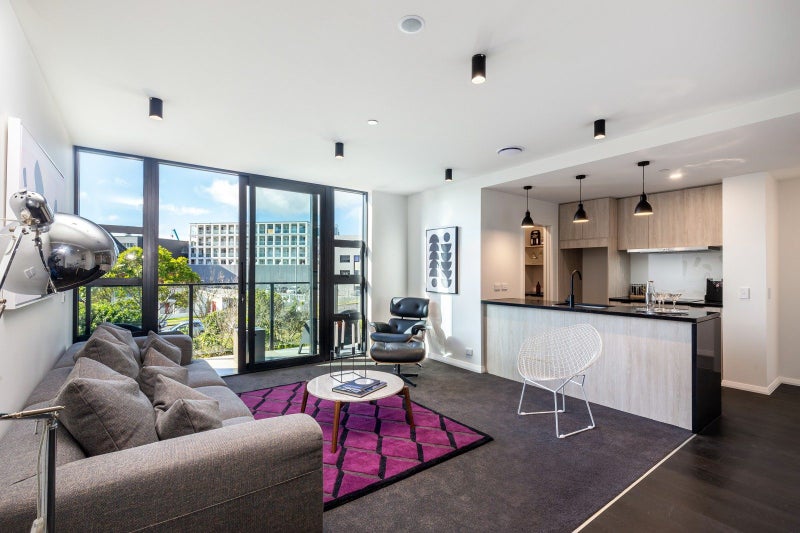 411/8 Kingsland Terrace, Kingsland, Auckland - Carousel 1
