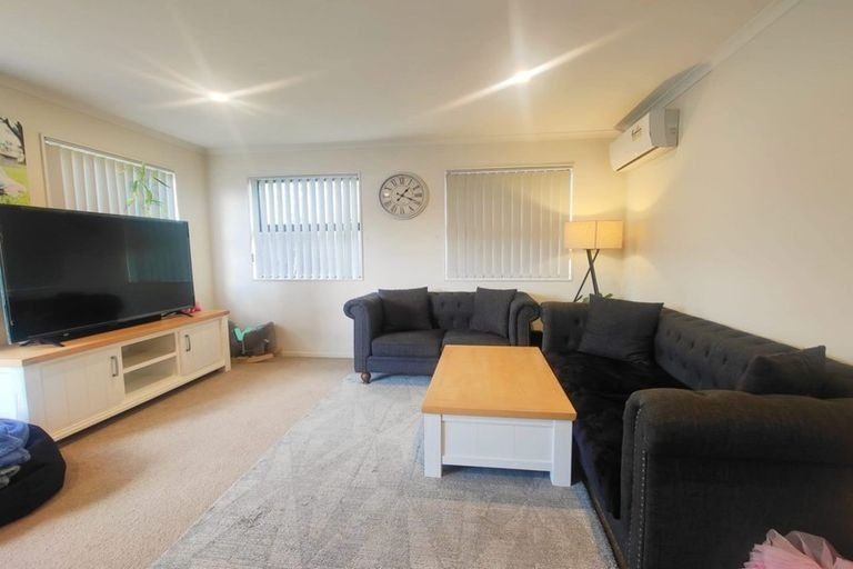 6 Duin Lane, Wiri, Auckland - Carousel 2