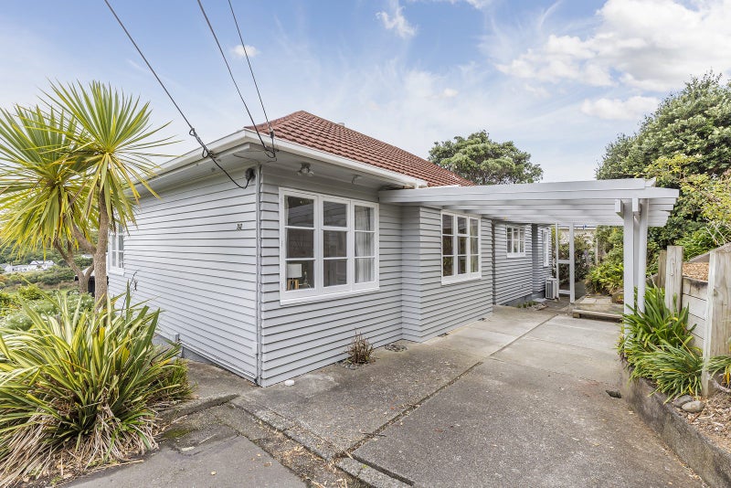 161 Totara Road, Miramar, Wellington - Carousel 1
