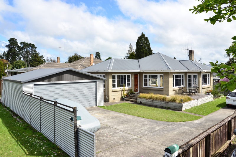 23 Darley Street, Maeroa, Hamilton - Carousel 2