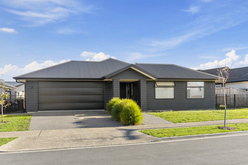 32 Rotomanu Place, Pyes Pa, Tauranga - Carousel 1