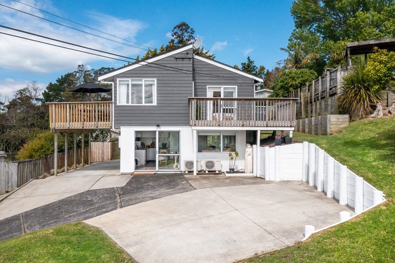 9 Archers Road, Hillcrest, Auckland - Carousel 1
