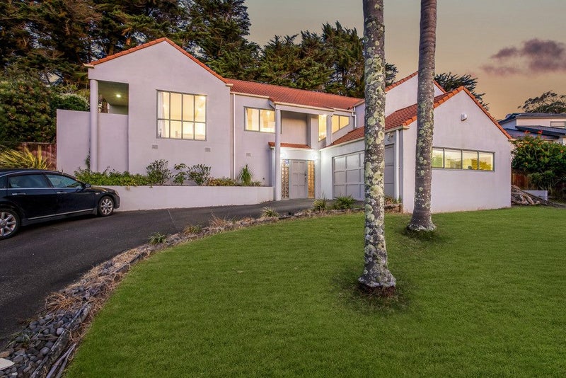113 Eugenia Rise, Goodwood Heights, Auckland - Carousel 1