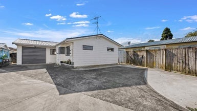 12A Oratu Place, Manurewa, Auckland - Carousel 1