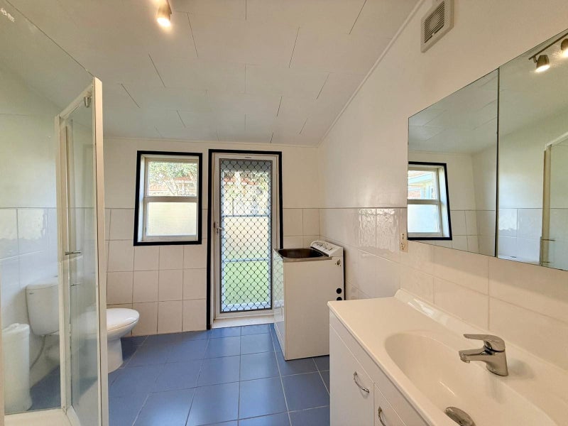 2/888 Mount Eden Road, Three Kings, Auckland - Carousel 25