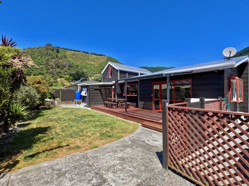 6 Newport Way, The Brook, Nelson - Carousel 1
