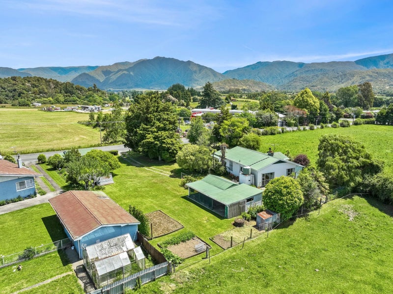 17 Central Takaka Road, Takaka - Carousel 2