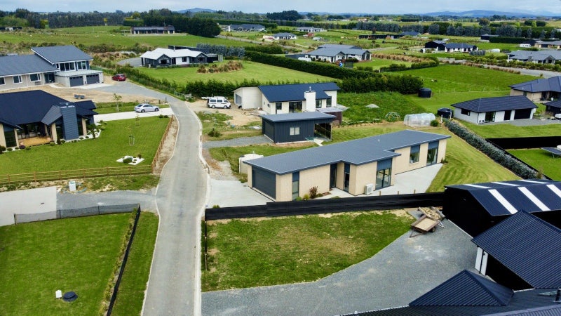 8 Chatham Rise, Seaward Bush, Invercargill - Carousel 37