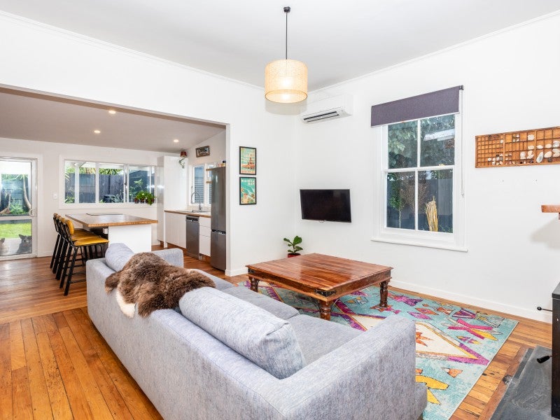 8 Root Street, Gisborne, Gisborne - Carousel 2