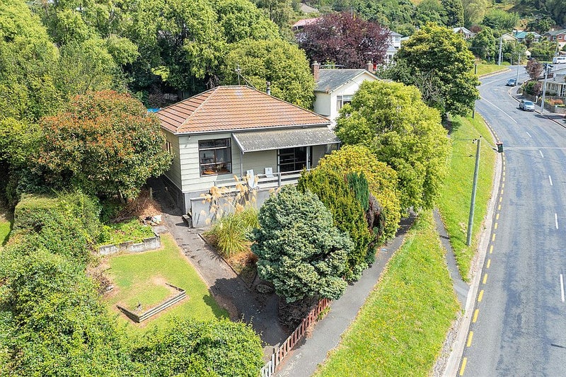 419 South Road, Caversham, Dunedin - Carousel 2
