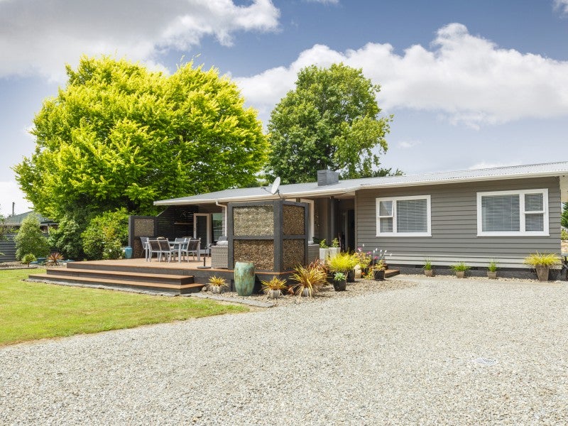 46 No 1 Line, WESTBROOK, PALMERSTON NORTH - Carousel 24