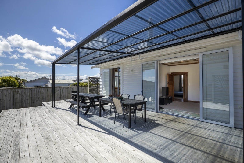 7B French Street, Moturoa, New Plymouth - Carousel 2