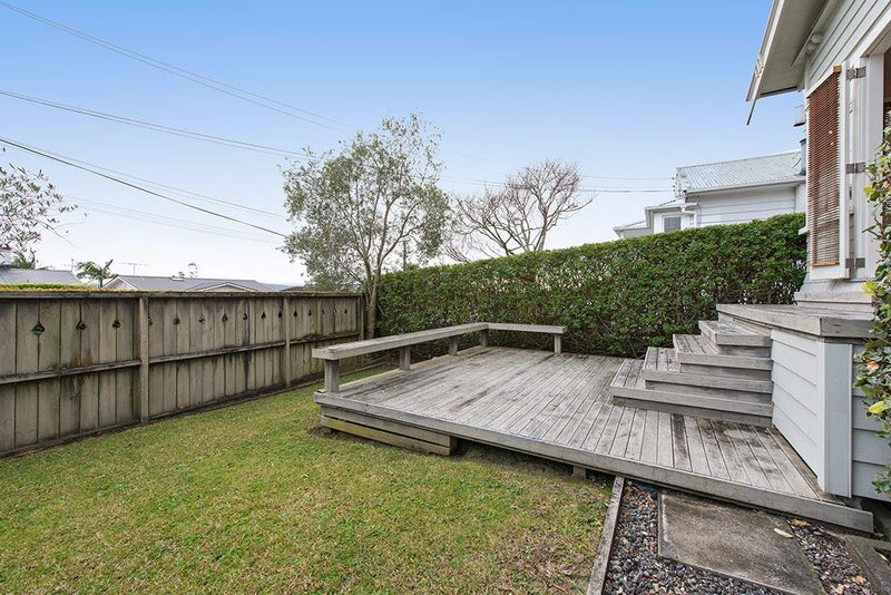 108 West End Road, Westmere, Auckland - Carousel 17