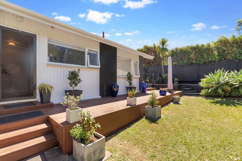 4/4 Ashwell Street, Kohimarama, Auckland - Carousel 2