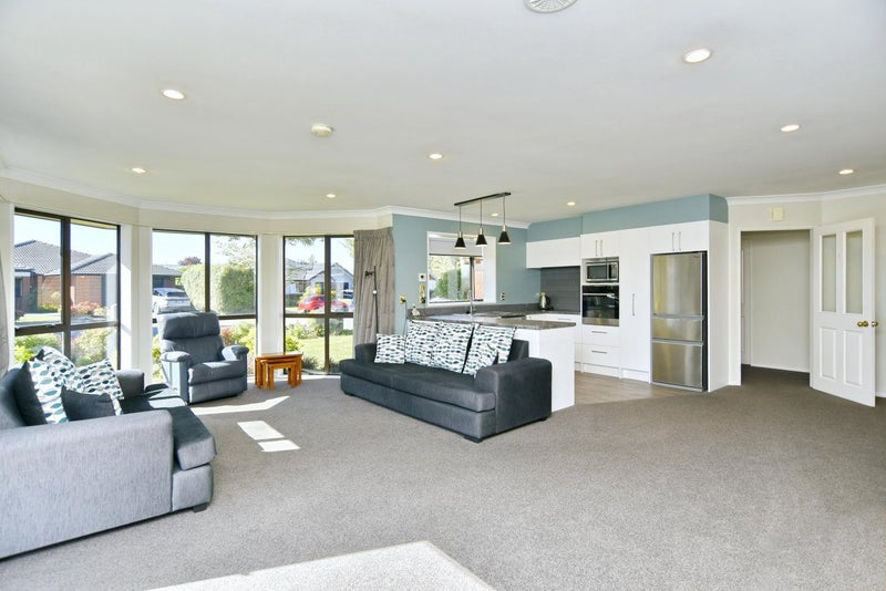 17 Mounter Avenue, Northwood, Christchurch - Carousel 2