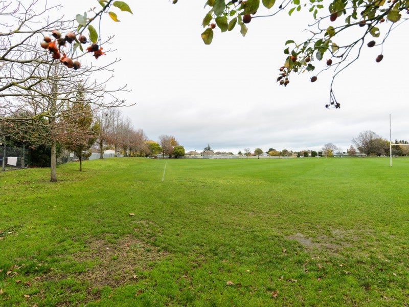 705A Collinge Road, Mayfair, Hastings - Carousel 13