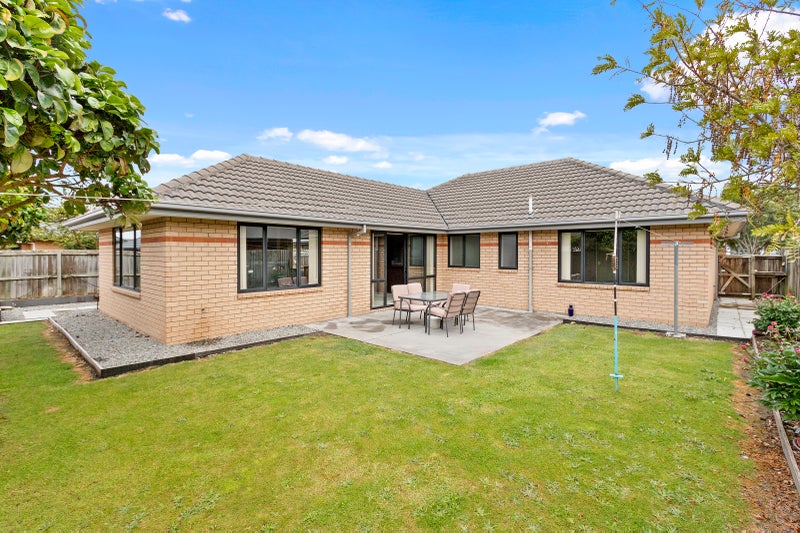 4 Kaniere Avenue, Hei Hei, Christchurch - Carousel 2