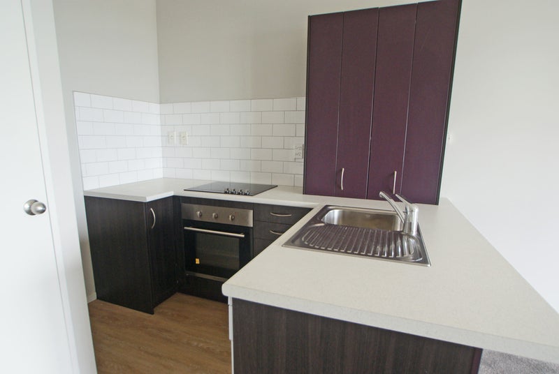 15C Hood Street, Hamilton Central, Hamilton - Carousel 2