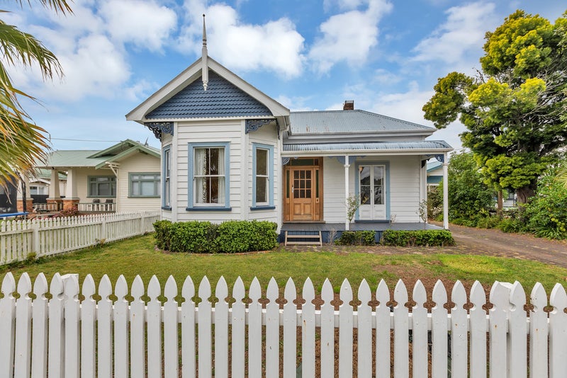 4 Mains Avenue, Kensington, Whangarei - Carousel 1