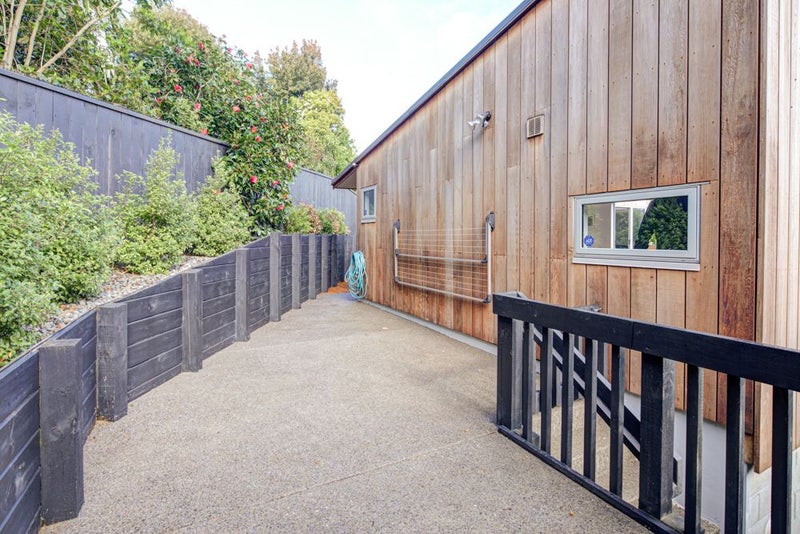 21C Ngatoto Street, Khandallah, Wellington - Carousel 24