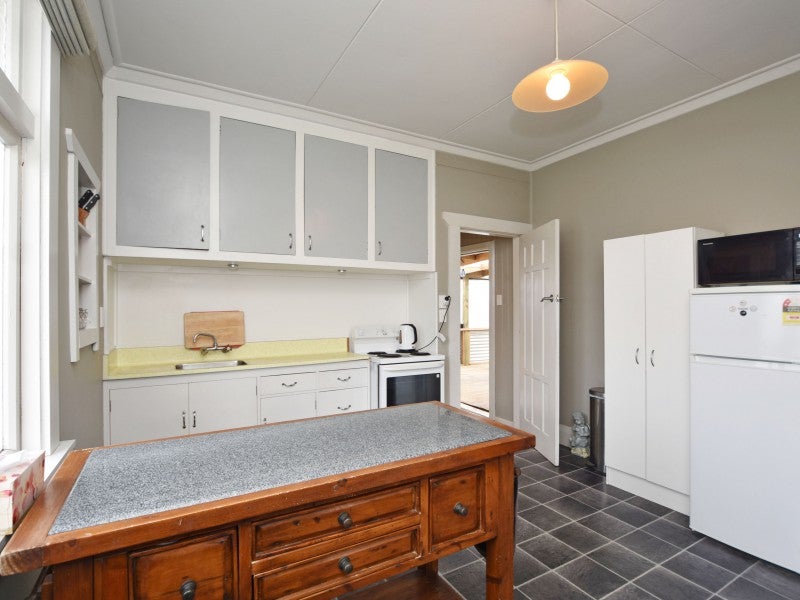 20 Stuart Street, Hawthorndale, Invercargill - Carousel 2