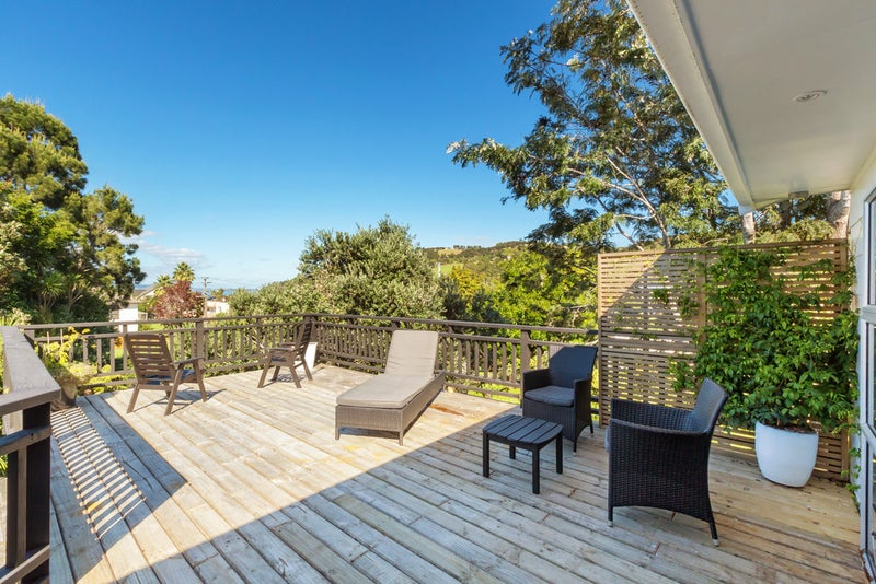 2A Nikau Road, Oneroa, Waiheke Island - Carousel 2