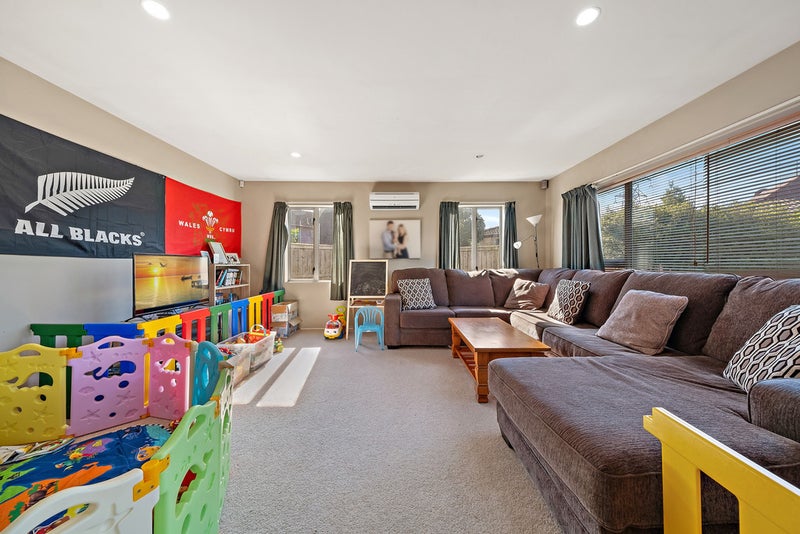 5 Ashtead Lane, Sockburn, Christchurch - Carousel 1