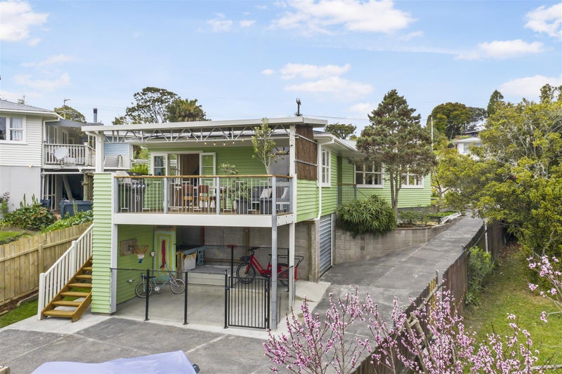 76 Methuen Road, New Windsor, Auckland - Carousel 15