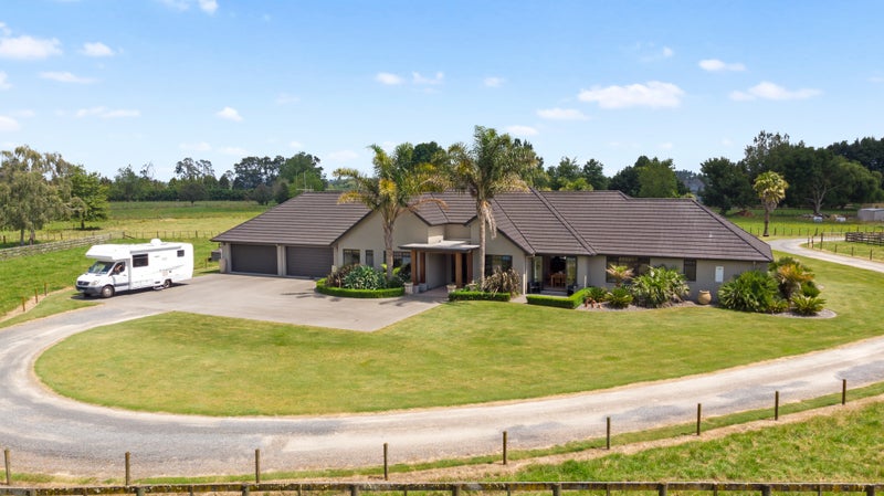 178 Hoeka Road, Matangi, Hamilton - Carousel 2