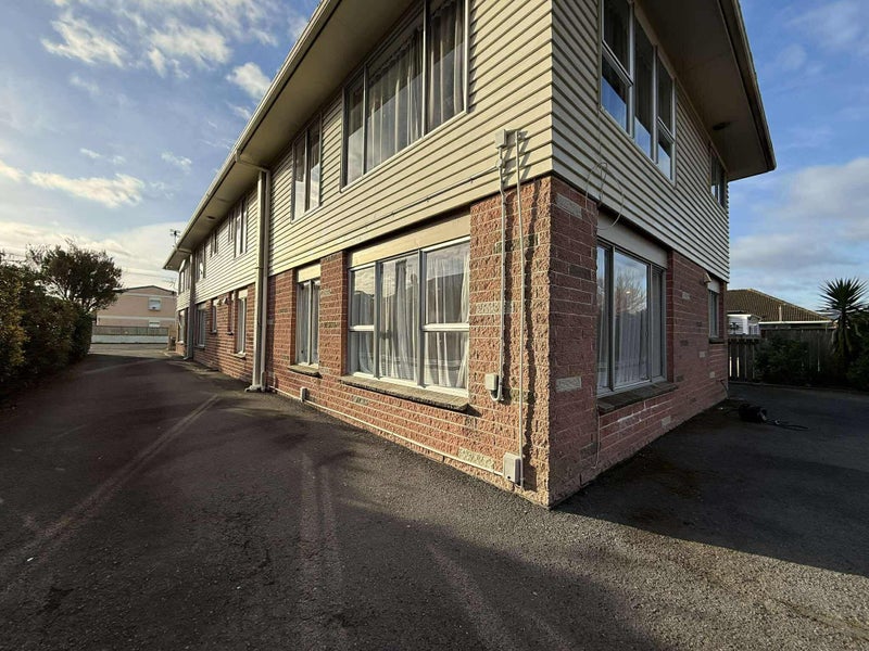 3/15 Tama Street, Alicetown, Lower Hutt - Carousel 1