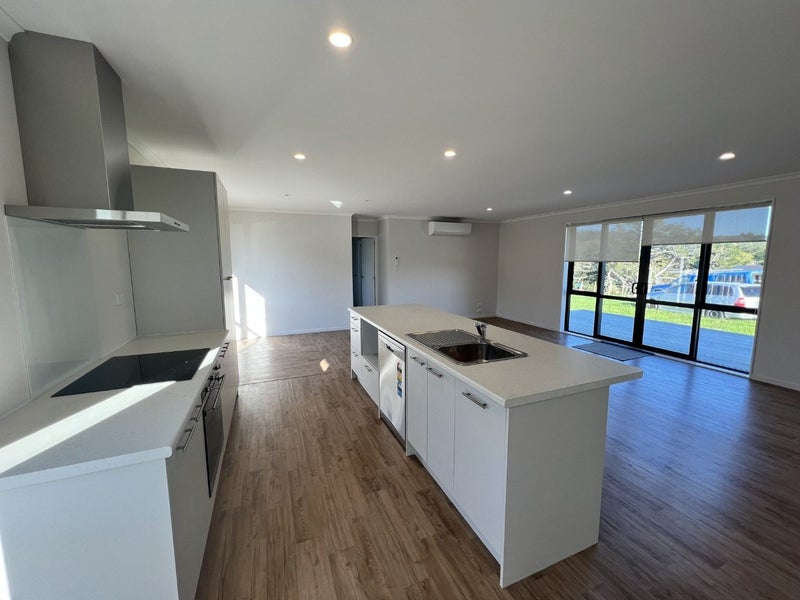 678 Coatesville-Riverhead Highway, Albany - Carousel 2