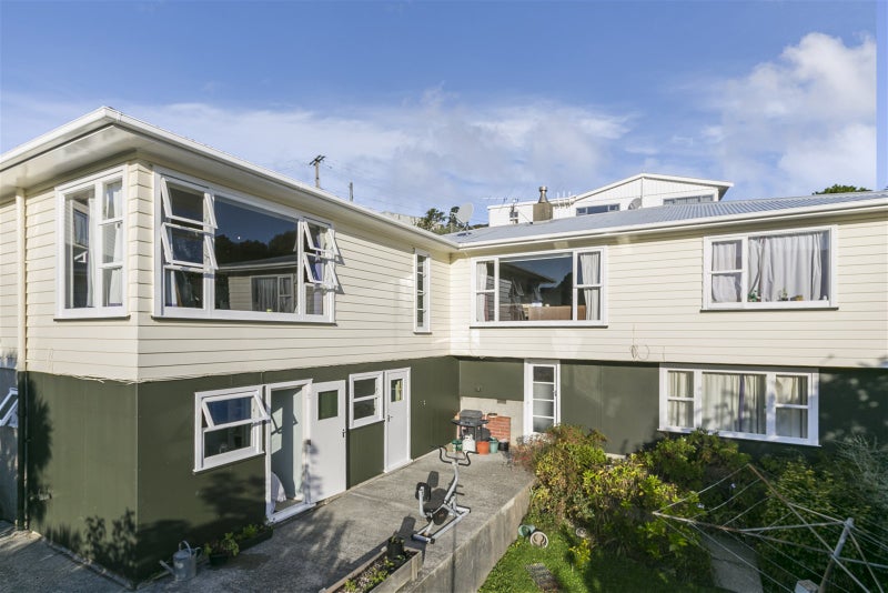 18 Norwich Street, Wadestown, Wellington - Carousel 2