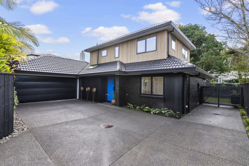 2/31 Torrance Street, Royal Oak, Auckland - Carousel 1