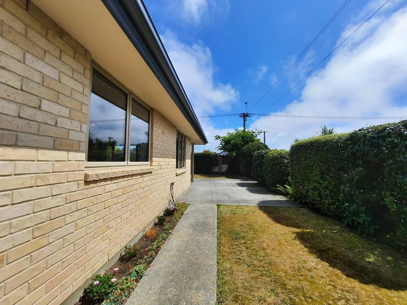 38 Bassett Street, Burwood, Christchurch - Carousel 10